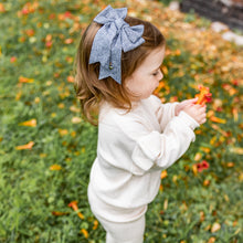 Load image into Gallery viewer, Mini Tweed Clip - Navy