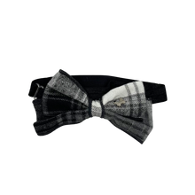 Load image into Gallery viewer, Plaid Bow Baby Band - Black
