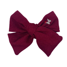 Load image into Gallery viewer, Corduroy Medium Clip - Wine
