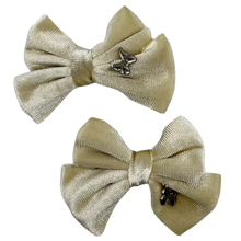 Load image into Gallery viewer, Velvet Mini Bow Clip Set - Cream
