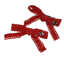 Load image into Gallery viewer, Cotton Lace Mini Clip Set - Dark Coral
