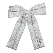 Load image into Gallery viewer, Quilted Diamond Lux Large Clip - White
