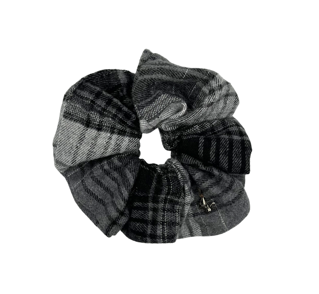 Plaid Oversized Scrunchie - Black