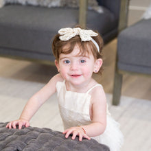 Load image into Gallery viewer, Vintage Net Bow Baby Band - White
