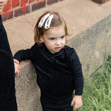 Load image into Gallery viewer, Teddy Snap Clip - Caramel
