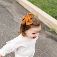 Load image into Gallery viewer, Teddy Medium Bow Clip - Winter White
